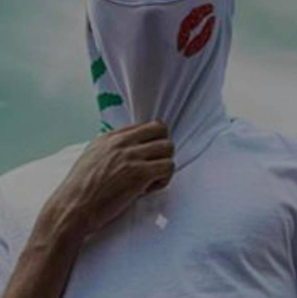 Meet your Posher, Tyler - Picture 1 of 1